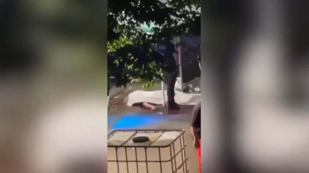 Γερμανία: Άνδρας επιτέθηκε με μαχαίρι σε ανυποψίαστους πολίτες – 3 νεκροί