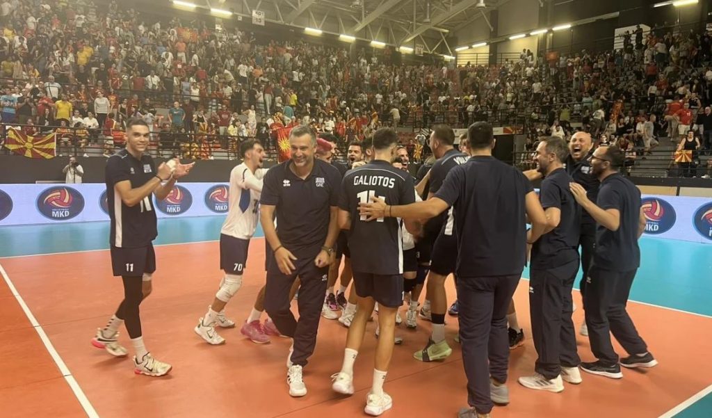 Eurovolley: Σπουδαία νίκη στη Βόρεια Μακεδονία η Εθνική Ελλαδος – Αποδοκίμασαν τον ελληνικό εθνικό ύμνο οι Σκοπιανοί