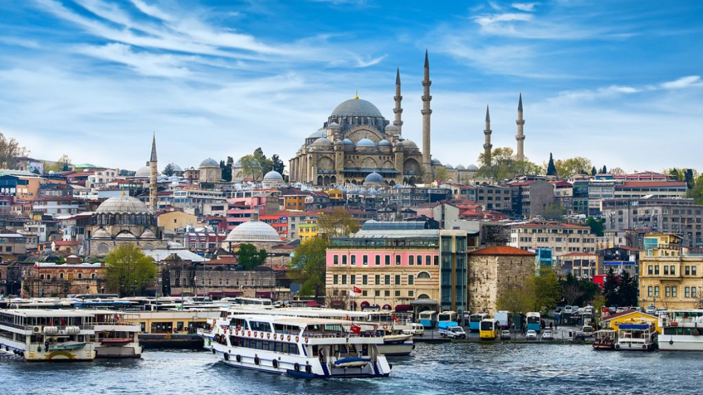 Κωνσταντινούπολη: Η Αγιά Σοφιά πόλος έλξης για τους επισκέπτες