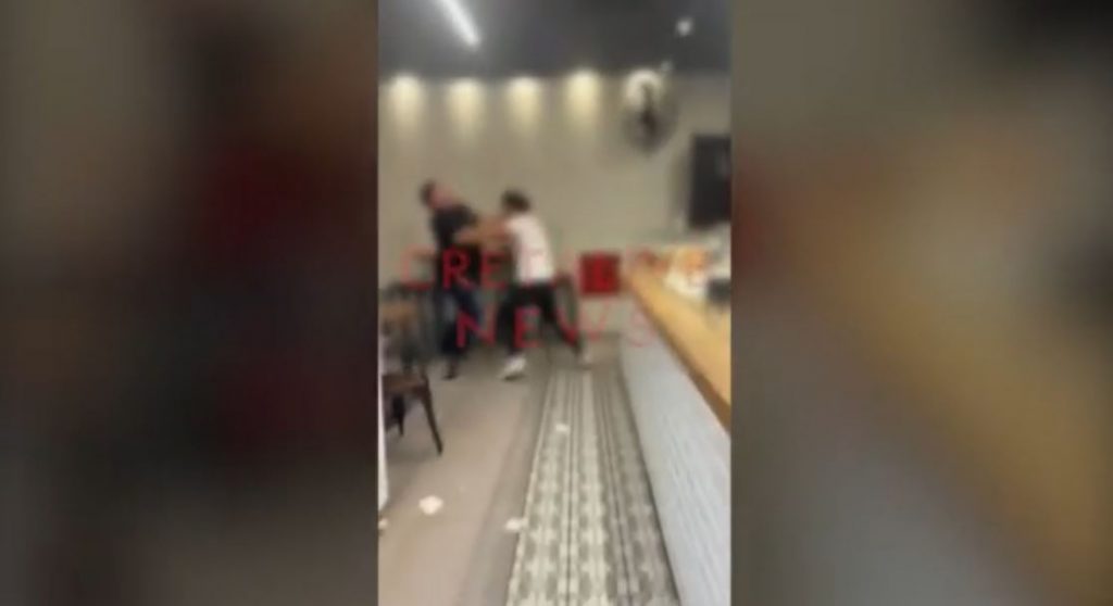 Ρέθυμνο: Αιματηρή συμπλοκή έξω από μπαρ – Σε κρίσιμη κατάσταση τουρίστας