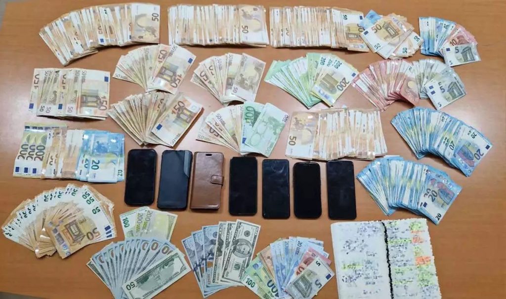 Κέρκυρα: Οι διάλογοι που «έκαψαν» το κύκλωμα των εφοριακών