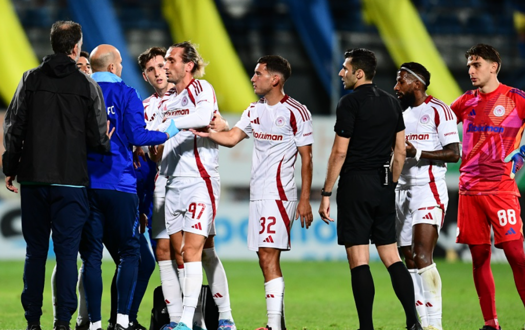 Ολυμπιακός: Σοκ με Γιαζίτσι – Χάνει το υπόλοιπο της σεζόν με ρήξη χιαστού