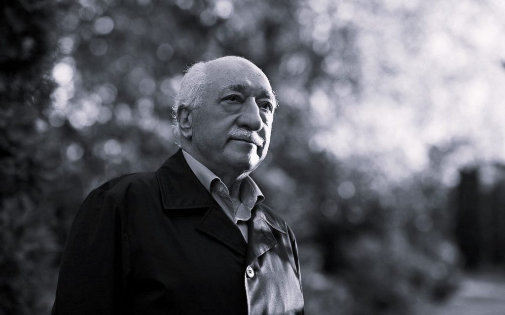 Φετουλάχ Γκιουλέν: Πέθανε σε ηλικία 83 ετών – Μεγάλος αντίπαλος του Ερντογάν