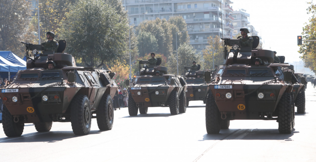 28η Οκτωβρίου: Συγκίνηση και υπερηφάνεια στη στρατιωτική παρέλαση στη Θεσσαλονίκη