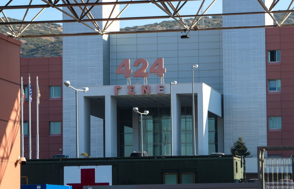 Ο Δένδιας «ξήλωσε» όλη την ηγεσία του υγειονομικού των Ενόπλων Δυνάμεων