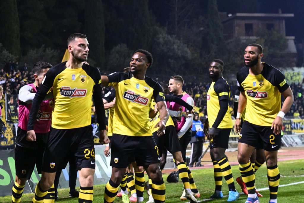 Λαμία – ΑΕΚ 0-1: Οι «κιτρινόμαυροι» κέρδισαν με γκολ του Μήτογλου
