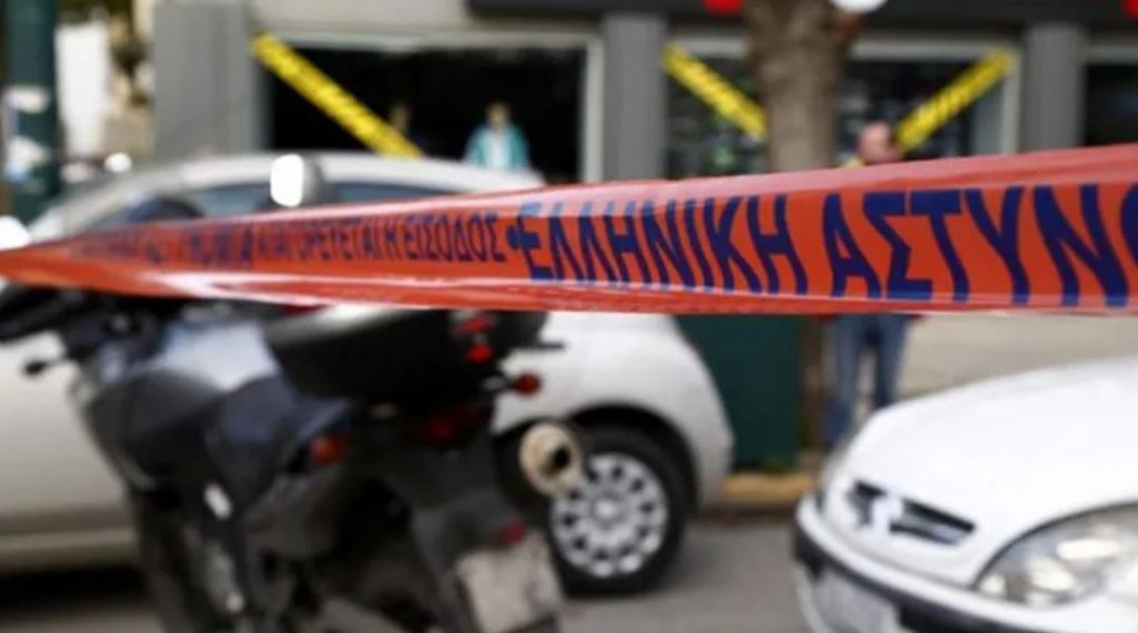 Κηφισιά: Τρόμος για 90χρονη- Την έδεσαν και της άρπαξαν χρήματα και κοσμήματα