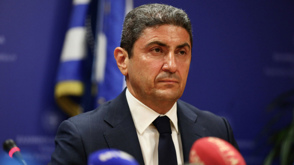 Κυριάκος Μητσοτάκης: Ανακοίνωσε την επιστροφή του Λευτέρη Αυγενάκη στην ΚΟ της ΝΔ