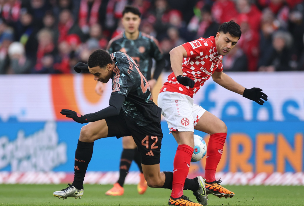 Bundesliga: Πρώτη ήττα για την πρωτοπόρο Μπάγερν στο πρωτάθλημα