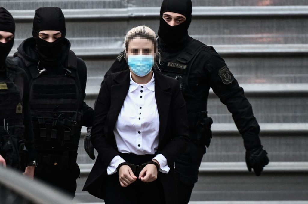 Ιωάννα Παλιοσπύρου: Διακόπηκε η δίκη στο Εφετείο για την επίθεση με βιτριόλι σε βάρος της
