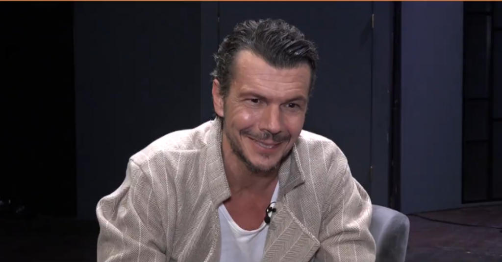 Χριστουγεννιάτικες αναμνήσεις από τους αγαπημένους μας celebrities