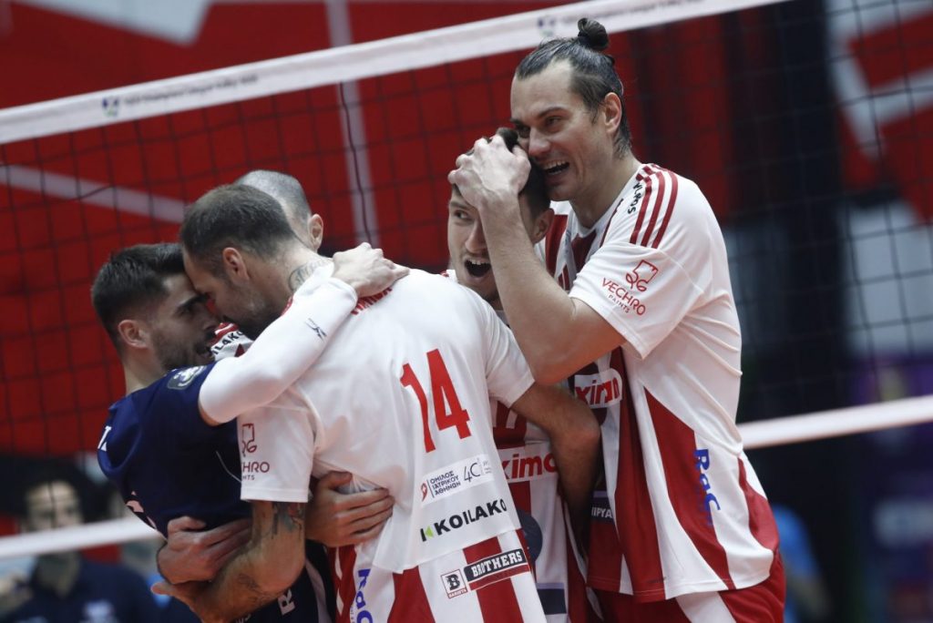 Ολυμπιακός – Μόντσα 3-1: Μεγάλη νίκη και επική πρόκριση για τον Θρύλο