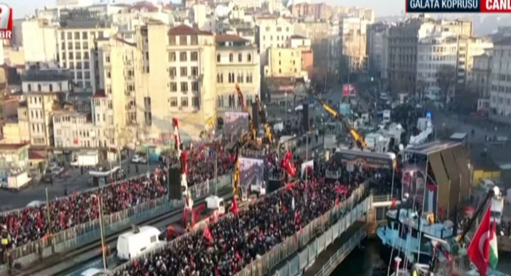 Τουρκία: Λαοθάλασσα στον Γαλατά κατά του Ισραήλ μετά από κάλεσμα του γιου του Ερντογάν