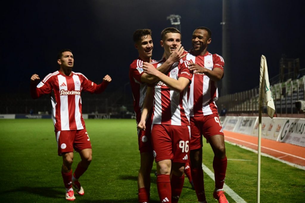 Super League: Με Μουζακίτη στο 85′ ο Ολυμπιακός 1-0 στη Λιβαδειά