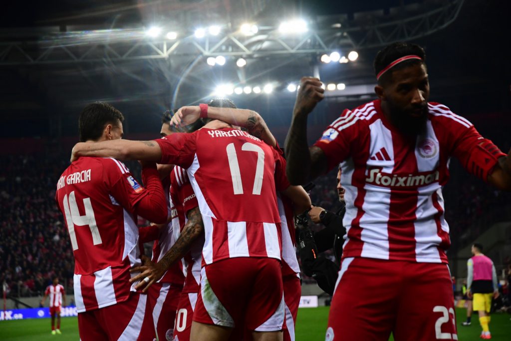 Ιστορικός θρίαμβος του Ολυμπιακού με 6 γκολ στην ΑΕΚ στο Κύπελλο