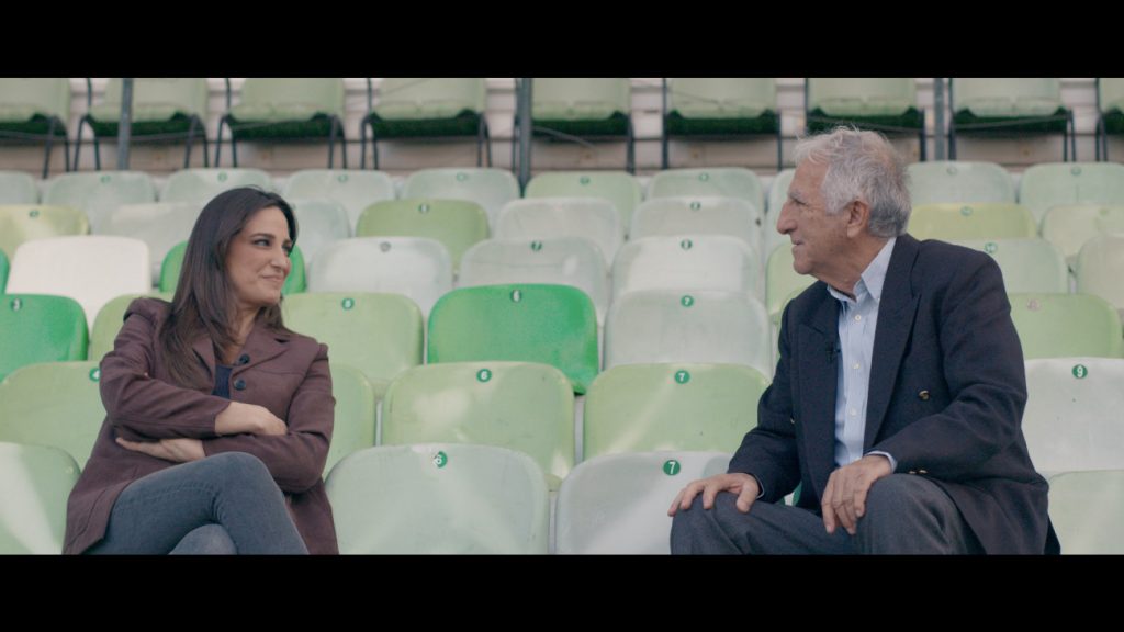 «MEGA Stories»: Ο Μίμης Δομάζος και οι ιστορίες του «Στρατηγού» των γηπέδων
