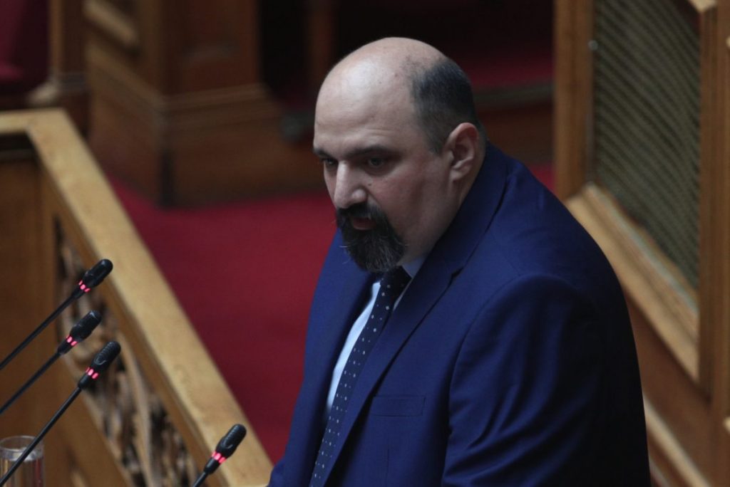 Παραιτήθηκε ο υφυπουργός παρά τω πρωθυπουργώ Χρήστος Τριαντόπουλος