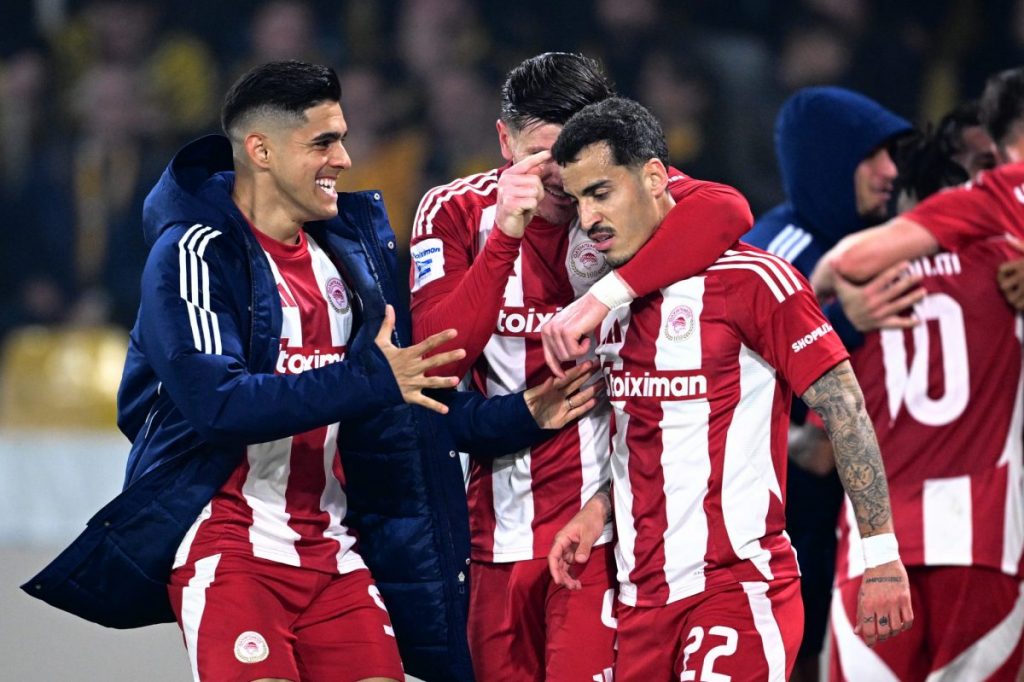 ΑΕΚ – Ολυμπιακός 0-1: Με τη… συνηθισμένη συνταγή του διπλού στη Νέα Φιλαδέλφεια