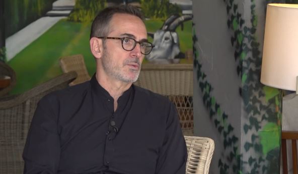 Κώστας Κρομμύδας: «Μου λείπει η μαγεία της υποκριτικής»