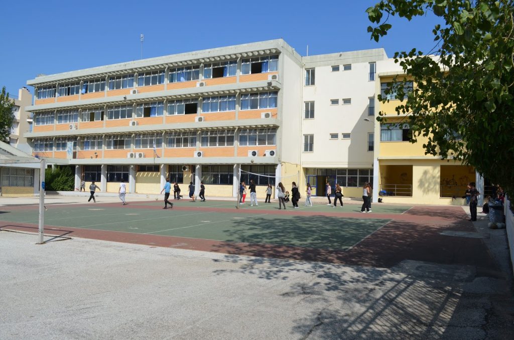 Θεσσαλονίκη: Συνελήφθη 16χρονος μαθητής για εμπόριο ναρκωτικών μέσα σε σχολείο