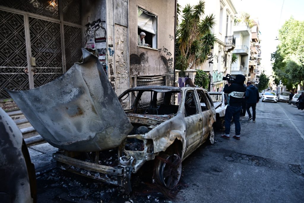 Απαγορευτικό Χρυσοχοΐδη σε συναυλίες στον λόφο του Στρέφη & σε περιοχές με πυκνό αστικό ιστό