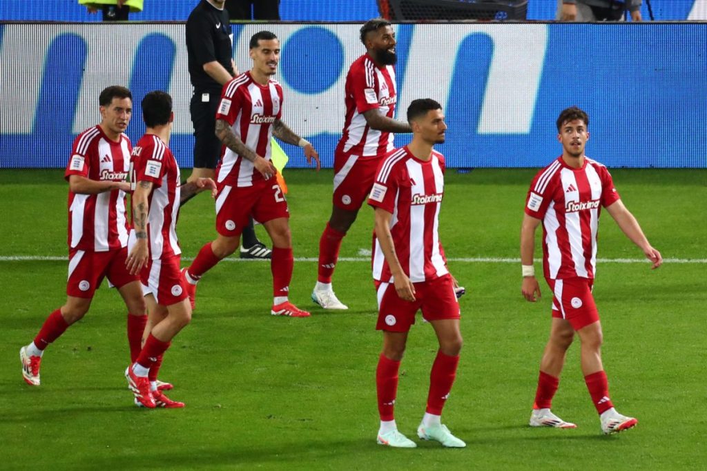 Stoiximan Super League: Το ντέρμπι σε Τούμπα & ΟΑΚΑ μπορεί να βγάλουν πρωταθλητή τον Ολυμπιακό