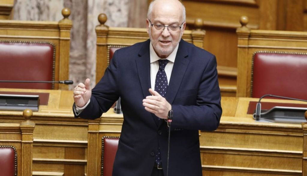 Φλωρίδης: «Υπονομεύεται τη χώρα υπέρ της Τουρκίας» – «Πυρ ομαδόν» από την αντιπολίτευση