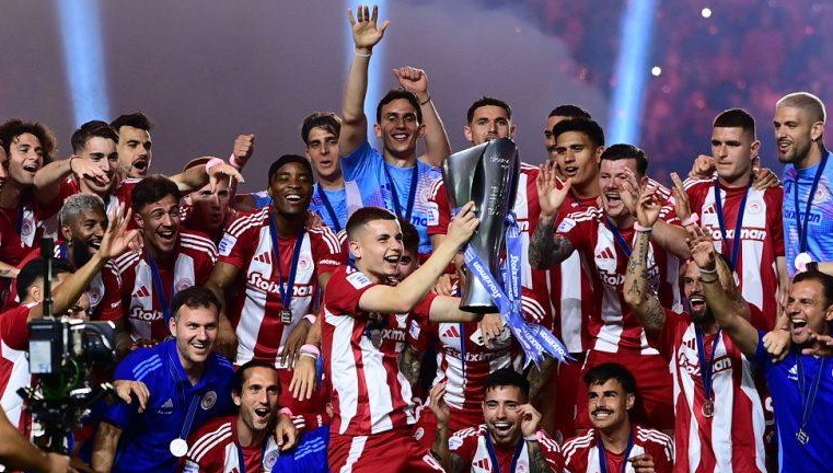 Η φιέστα του Θρύλου – Ο Ολυμπιακός γιόρτασε το 48ο πρωτάθλημα της ιστορίας του