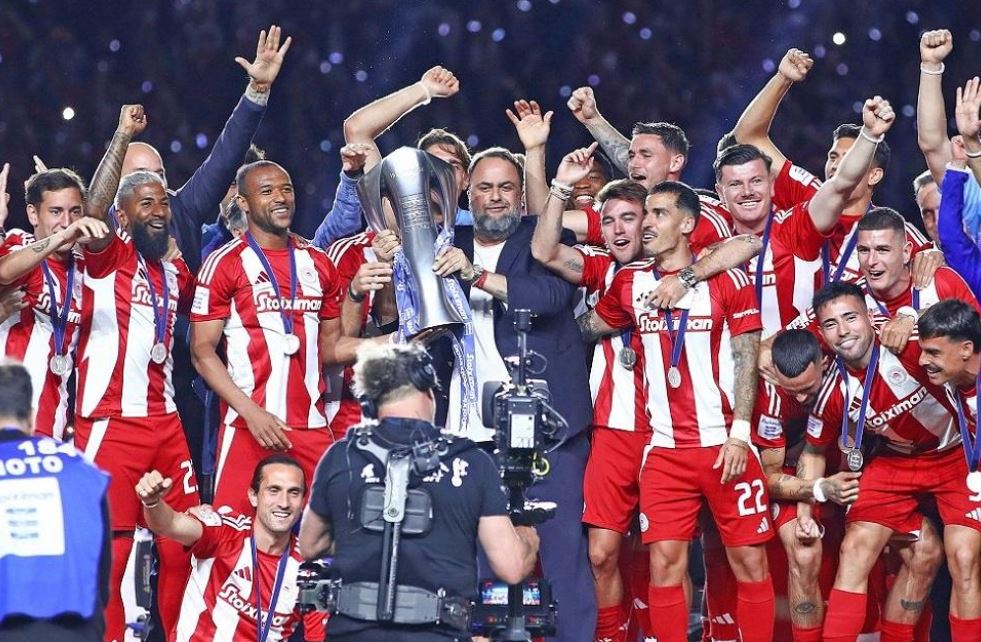 Ολυμπιακός: Πρωταθλητής Ελλάδος για 48η φορά στην ιστορία του – Θρυλική φιέστα στο «Γ. Καραϊσκάκης»