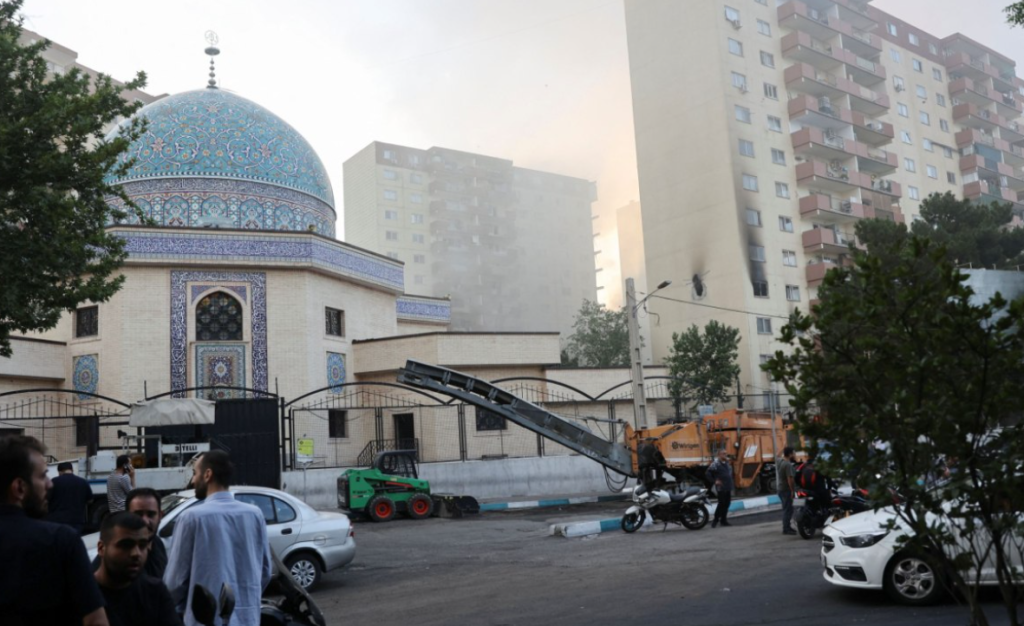 ΚΥΣΕΑ: Έκτακτη συνεδρίαση το απόγευμα μετά την επίθεση του Ισραήλ στο Ιράν – Στην Αθήνα προσγειώθηκε το αεροσκάφος του Νετανιάχου