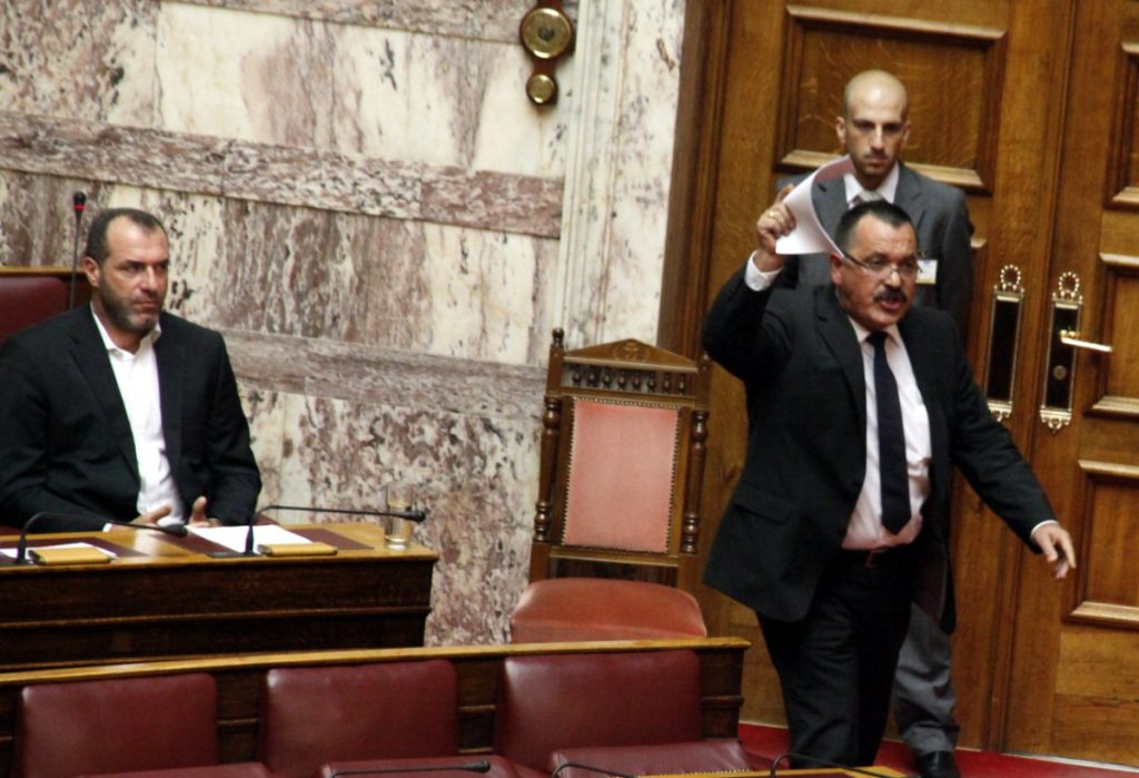 Αποφυλακίζονται με περιοριστικούς όρους Παππάς & Παναγιώταρος