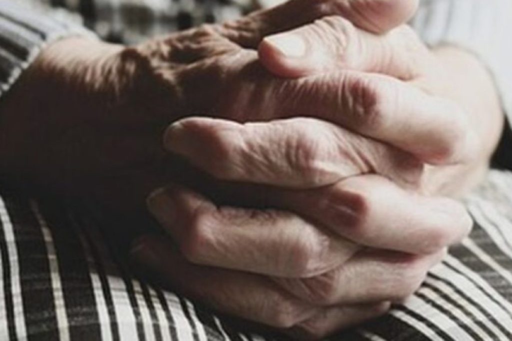 Τρίκαλα: Συνελήφθη 67χρονος για τον βιασμό της 91χρονης μητέρας του