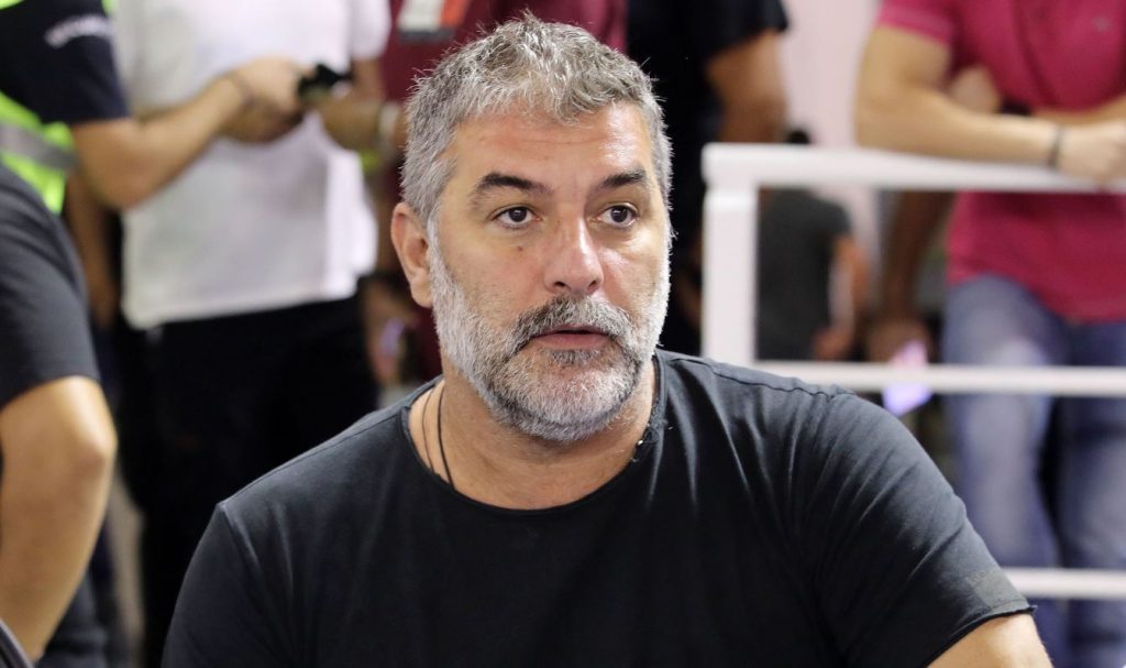 Βασίλης Μπισμπίκης: Το ατύχημα στη Φιλοθέη, το κρητικό γλέντι και το μυστήριο με τα «ραβασάκια» και το αλκοόλ