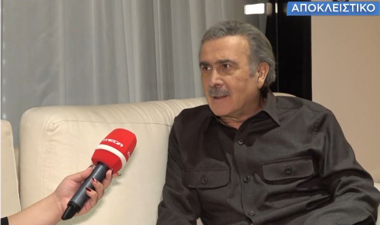 Λάκης Λαζόπουλος: «Ο Μητσοτάκης φαίνεται πως δεν συμπαθεί τους ανθρώπους των Τεμπών»