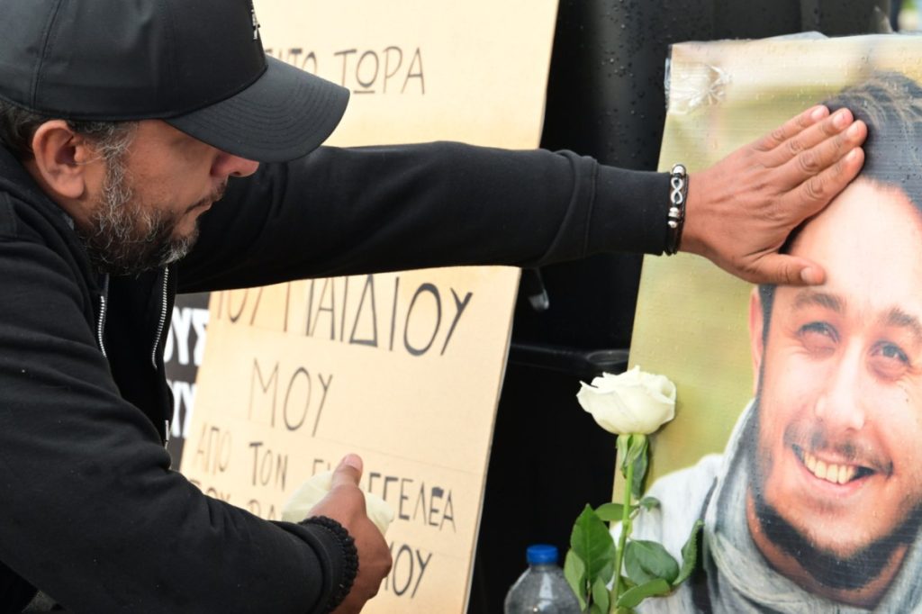 Σταμάτησε έπειτα από 23 ημέρες την απεργία πείνας ο Πάνος Ρούτσι