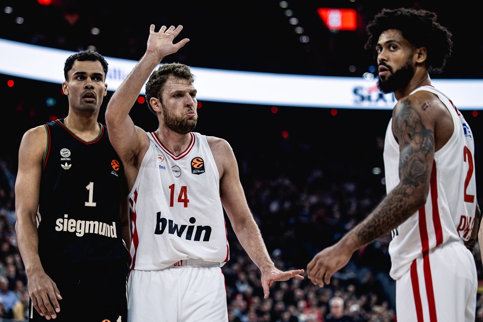 Euroleague: Καταιγιστικός ο Ολυμπιακός διέλυσε τη Μπάγερν