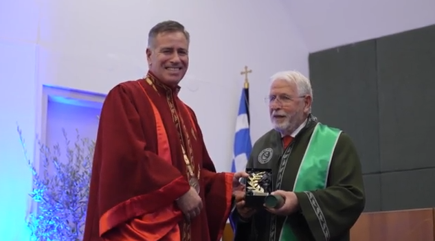 Επίτιμο διδάκτορα αναγόρευσε τον δρ. Γεώργιο Αποστολόπουλο το Διεθνές Πανεπιστήμιο της Ελλάδος