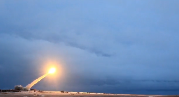 Οι ΗΠΑ ξεκινούν πυρηνικές δοκιμές – Ξυπνά το «φάντασμα» του Ψυχρού Πολέμου