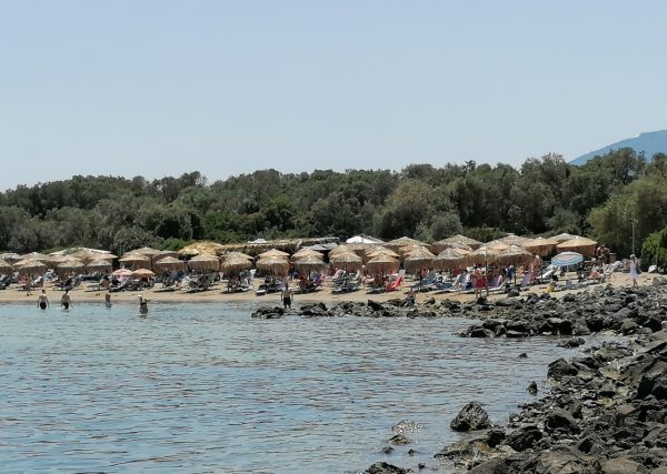 North Evia Pass 2025: Μέχρι αύριο οι αιτήσεις για την κάρτα των 150 ευρώ