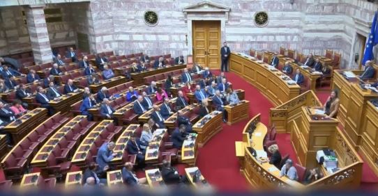 Άγρια κόντρα Κωνσταντοπούλου – Κανέλλη στη Βουλή