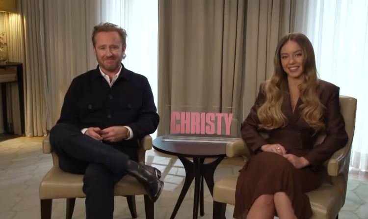 Σίντνεϊ Σουίνι και Μπεν Φόστερ μιλούν στον Θοδωρή Κουτσογιαννόπουλο για την ταινία «Christy»