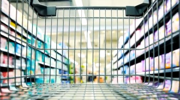 Σε απόγνωση οι καταναλωτές από το ράλι ανατιμήσεων σε βασικά προϊόντα