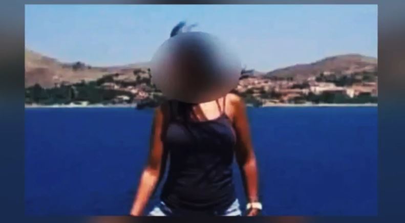 Δολοφονία στη Σαλαμίνα: Η 46χρονη ήταν η πρώτη που γύρισε στον τόπο του εγκλήματος