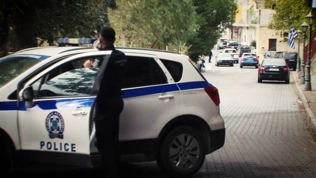 Τέλος οι μπαλωθιές σε γάμους & βαφτίσεις στην Κρήτη – Τι ανακοίνωσε ο Χρυσοχοΐδης