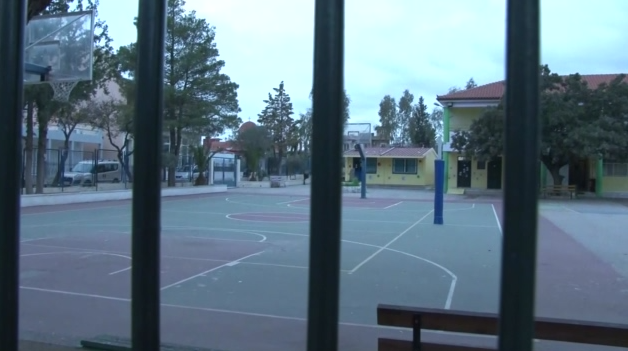 Ασπρόπυργος: 10χρονη κατέρρευσε στο προαύλιο του σχολείου της – Εν αναμονή της ιατροδικαστικής