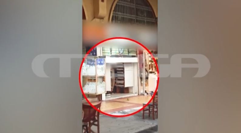 Διπλό φονικό στη Φοινικούντα: Έφοδος στην επιχείρηση φίλου του ανιψιού του 68χρονου θύματος – Τι εξετάζουν οι Αρχές