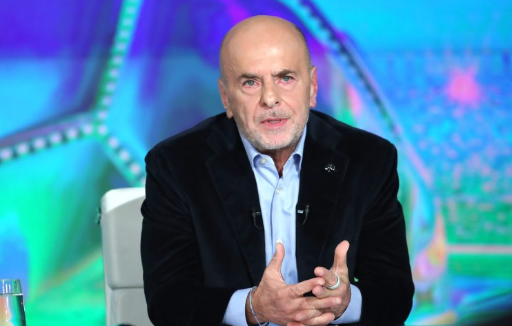 Συνέντευξη Αλαφούζου: 2,5 ώρες απολογούμενος χωρίς να πει τίποτα