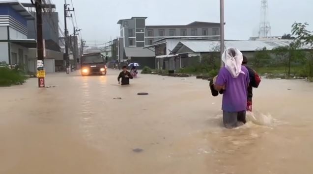 Ασία: Πάνω από 700 νεκροί λόγω κακοκαιρίας – Ισχυρές πλημμύρες & κατολισθήσεις