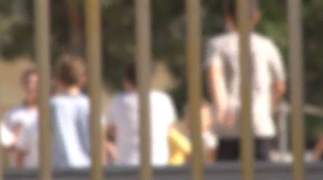 Λουτράκι: «Το έκανα από αγάπη μου είπε» – Οι γονείς της δασκάλας που κατήγγειλε 6χρονο για θωπεία