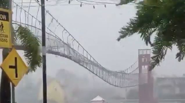 Φιλιππίνες: 8 νεκροί & δεκάδες αγνοούμενοι από το πέρασμα του υπερτυφώνα «Φουνγκ Γουόνγκ»